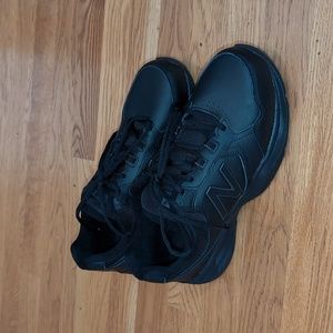 New Balance 411 Comfort Ride 9.5 4E Extra Wide